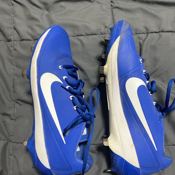 Blue Nike Baseball Cleats - Picture 4 of 5